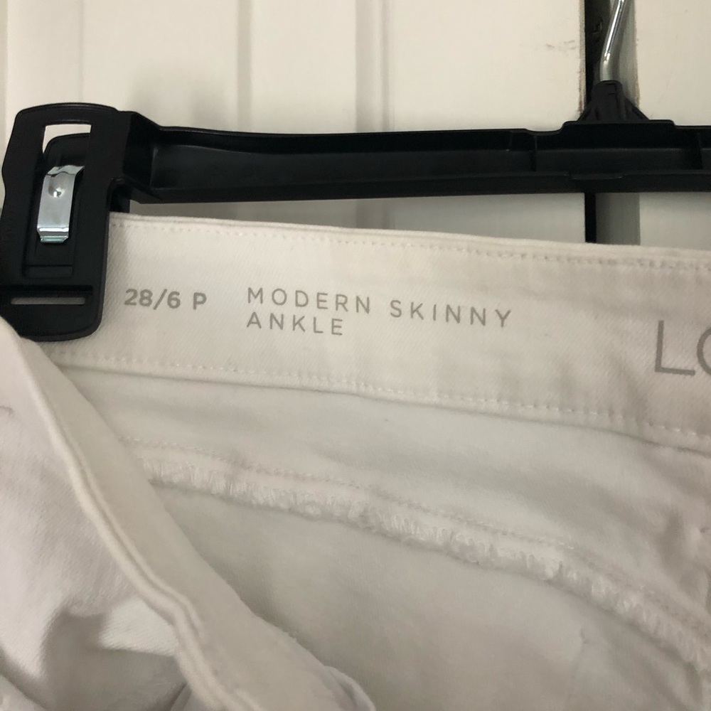 Loft Modern Skinny White Ankle Jeans